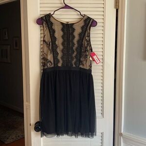 Xhilaration dress size Medium